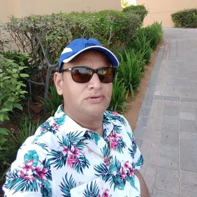 Roberto Salazar